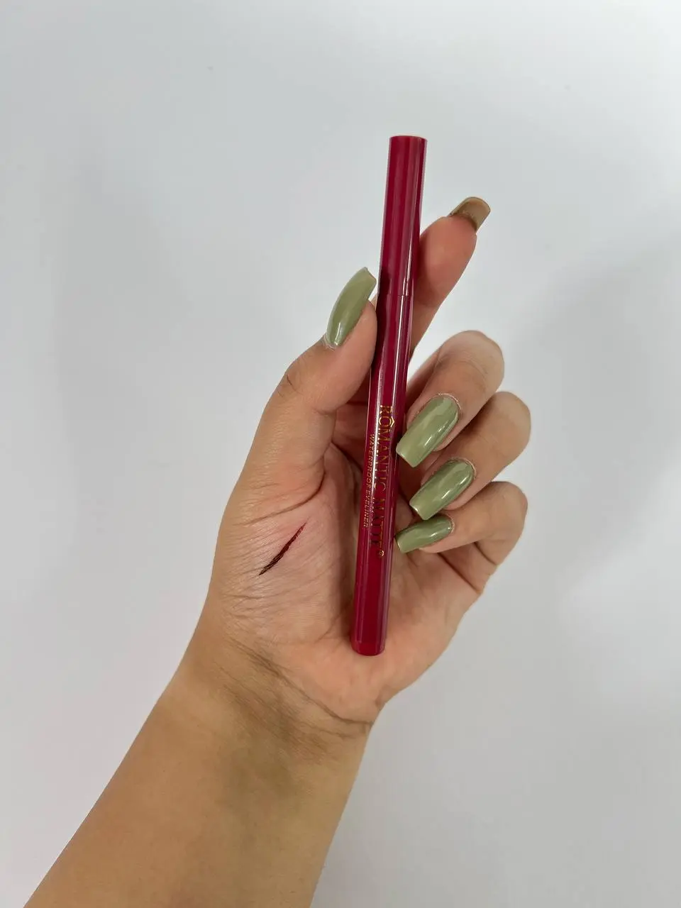 خط چشم ماژیکی رنگی
