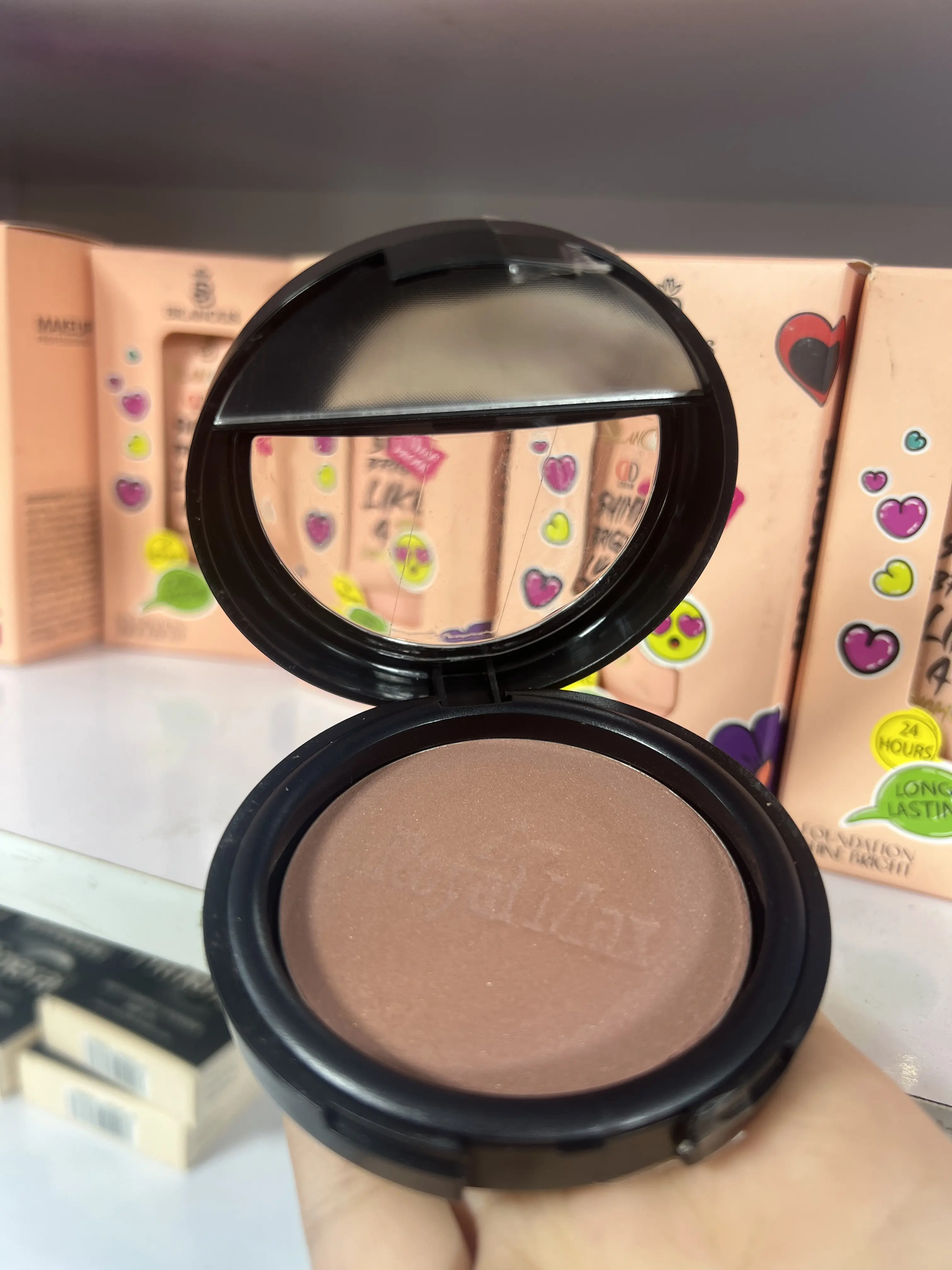 رژگونه رویال مکس